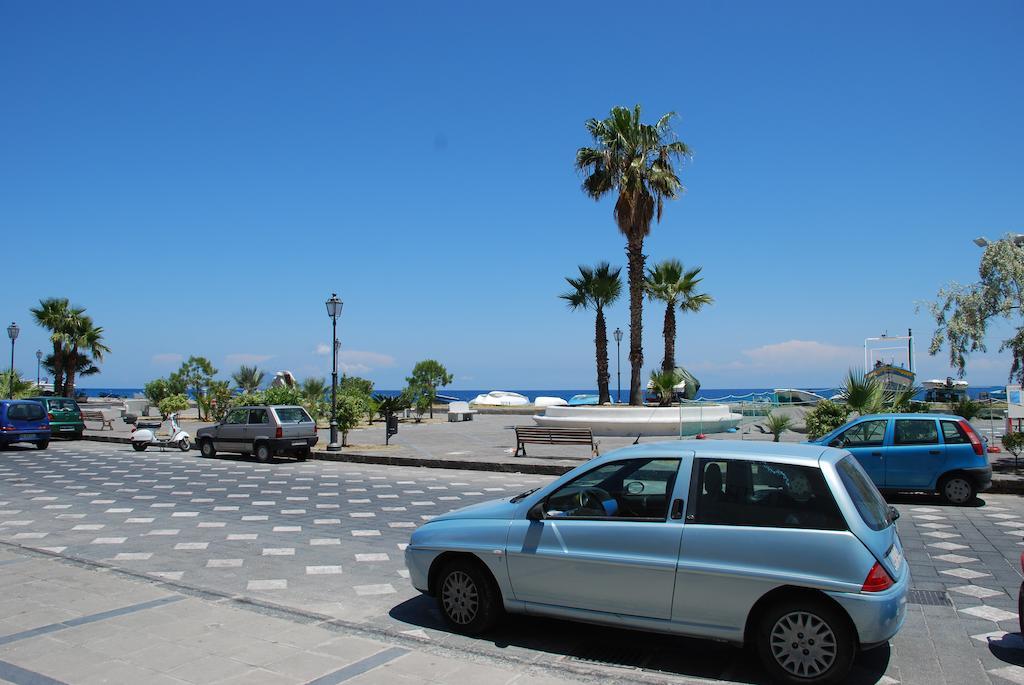 Vulcanoconsult Appartamenti Spiaggia Lipari  Exteriér fotografie