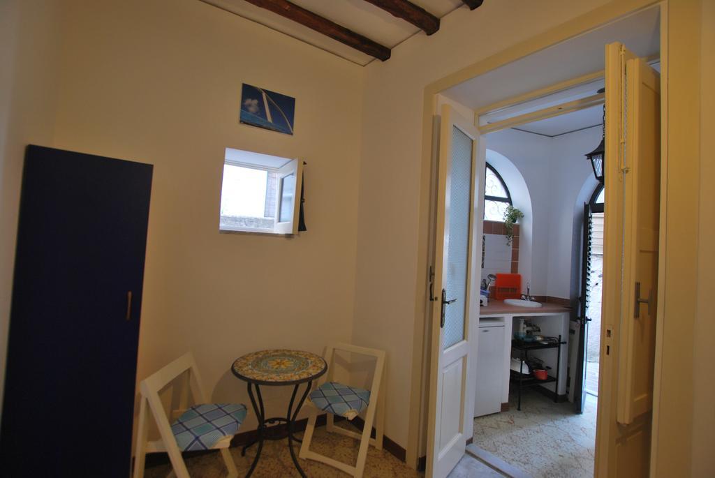 Vulcanoconsult Appartamenti Spiaggia Lipari  Exteriér fotografie